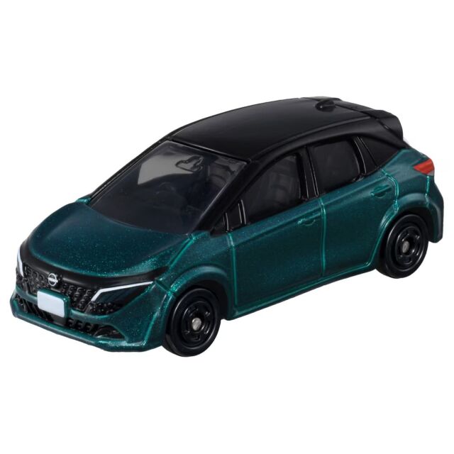 トミカ No.47 日産 ノート オーラ