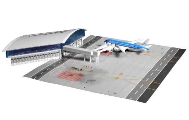 TINY（タイニー） Tiny City Ps6 香港空港 ターミナルビル 搭乗口