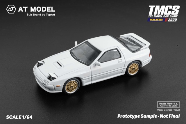 AT MODEL 1/64 (ダイキャスト製) マツダRX7 FC3S infini ホワイト/ Gold Wheel