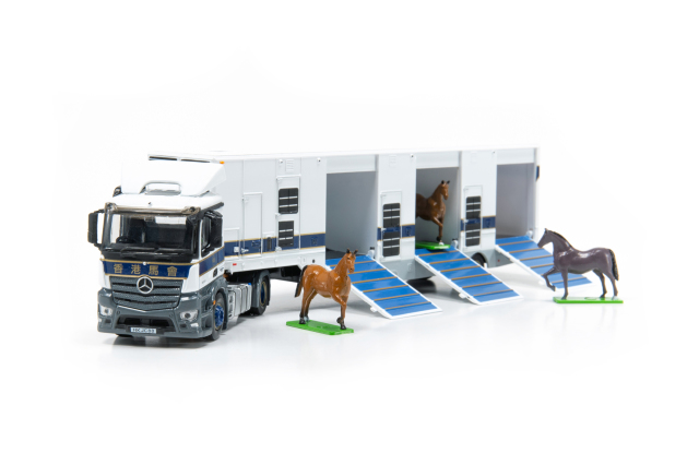 TINY（タイニー） Tiny City No.138 メルセデスベンツ 香港ジョッキークラブ 馬運車 ※馬のフィギュア付属