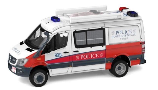 TINY（タイニー） Tiny City No.132 メルセデスベンツ スプリンター FL EOD レッドホワイト (with mesh window shields)