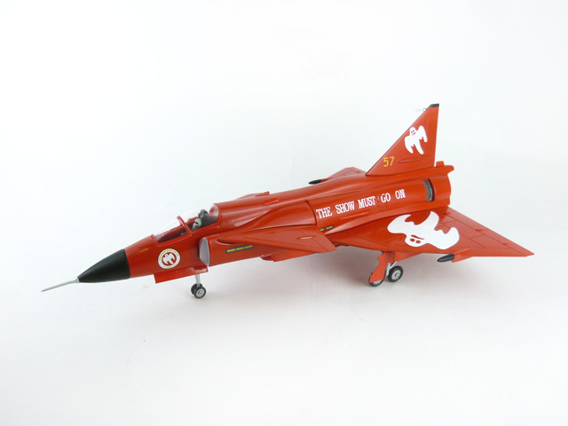 Aviation72 1/72 サーブ ビゲン AJS-37 スウェーデン空軍 F10-57 "The Show Must Go On"