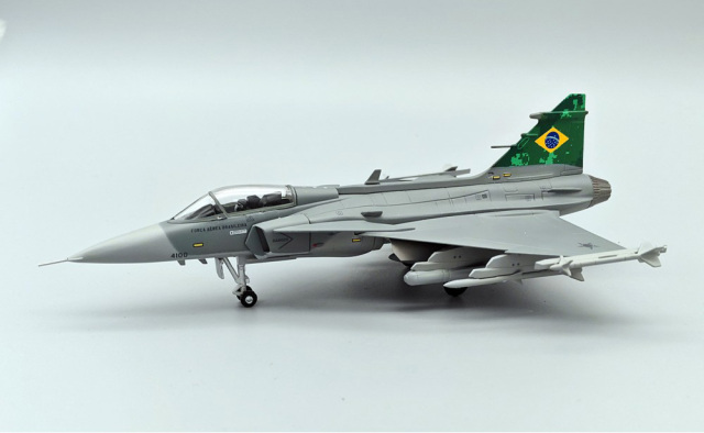 Aviation72 1/72 (ダイキャスト製) SAAB GRIPEN ブラジル空軍