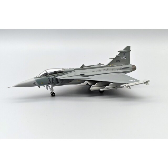 Aviation72 1/72 (ダイキャスト製) SAAB JAS-39 GRIPEN ハンガリー空軍 59 TFW -31