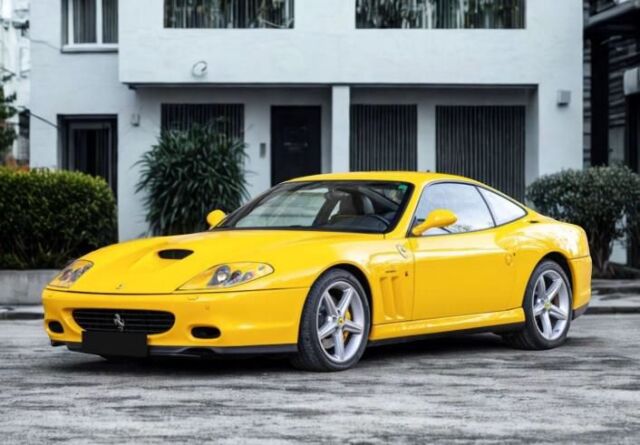 [予約]BBR MODELS 1/18 (レジン製) Ferrari 575M Maranello 2002 - made in italy Giallo Modena - Black interior ※ケース付