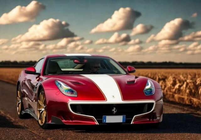 [予約]BBR MODELS 1/43 (レジン製) Ferrari F12 TdF Rosso Rubino with white and gold stripe
