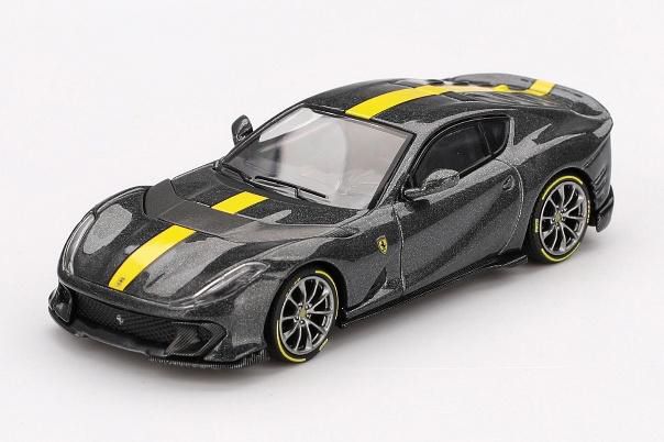 BBR MODELS 1/64 (ダイキャスト製) フェラーリ 812 コンペティション Giallo Competizione