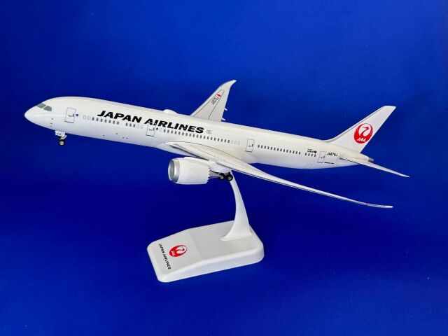 1/200 航空機モデル スタンド付き 1/200 航空機モデル スタンド付き