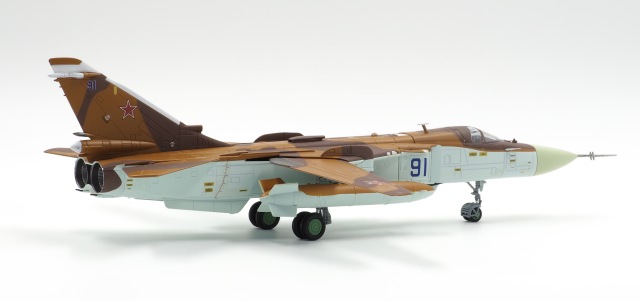 Calibre Wings(カリバ―ウイングス) 1/72 (ダイキャスト製) SU-24MK