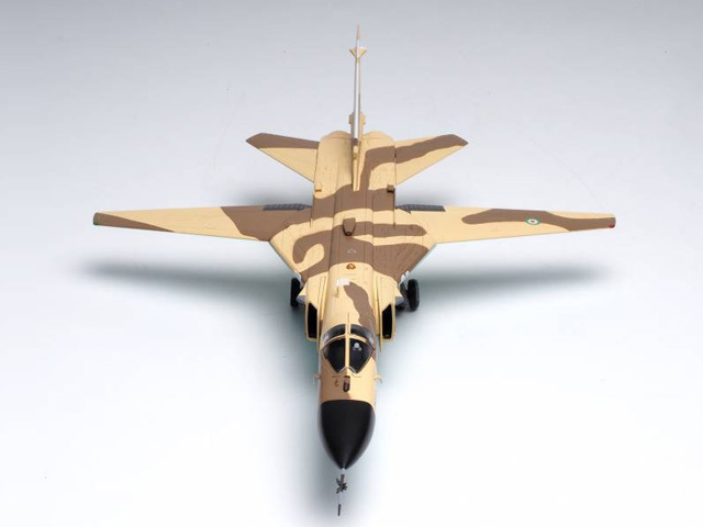 Calibre Wings(カリバ―ウイングス) 1/72 (ダイキャスト製) Su-24MK