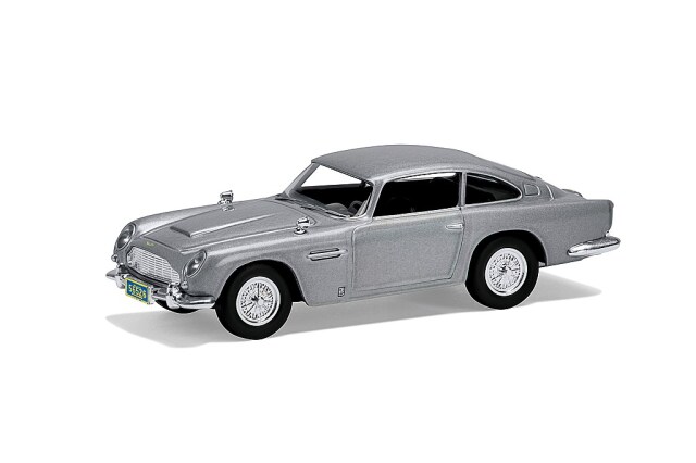 CORGI(コーギー) 1/36 (ダイキャスト製) ジェームス・ボンド 007