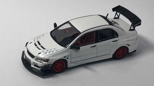 CM・MODEL(CMモデル) 1/64 ランサーエボリューション IX ホワイト