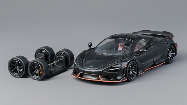 CM・MODEL(CMモデル)  1/64 McLaren 765LT フルカーボン/オレンジ ライン