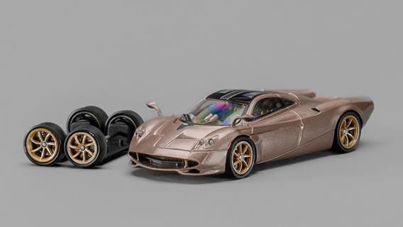 CM・MODEL(CMモデル)  1/64 Pagani ウアイラ コーダルンガ ゴールド