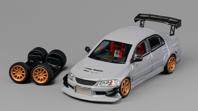 CM・MODEL(CMモデル)  1/64 Mitsubishi ランサー エボリューション IX Widebody グレー ※品番変更