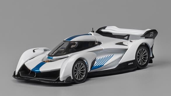 CM・MODEL(CMモデル)  1/64 McLaren ソーラスGT ホワイト