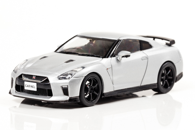 CAR-NEL (カーネル) 1/43 日産 GT-R Track edition engineered by nismo (R35) 2017 (Ultimate Metal Silver) ※限定300台
