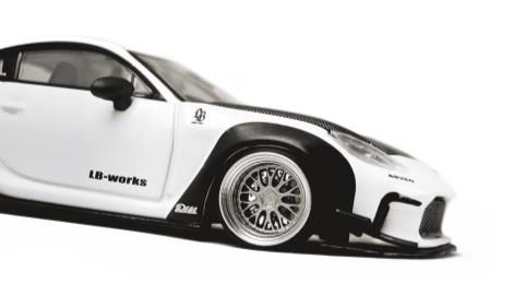 D MODEL 1/64 (ダイキャスト製) Toyota GR86 LB-Nation ホワイト