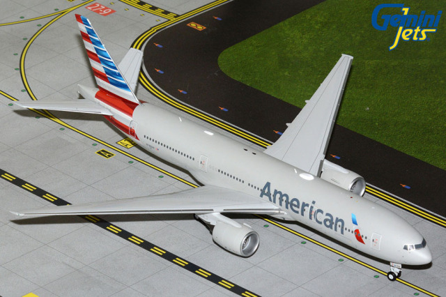 [予約]Gemini Jets 1/200 (ダイキャスト製) 777-200ER アメリカン航空 N788AN