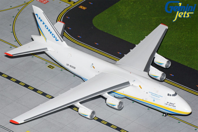 Gemini Jets 1/200 (ダイキャスト製) An-124-100M アントノフ航空 UR-82088