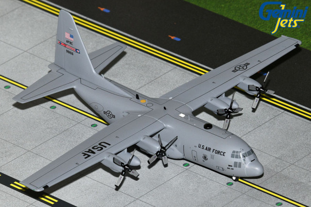 Gemini Jets 1/200 (ダイキャスト製) C-130H アメリカ空軍 ヤングタウン空軍基地 89 9106