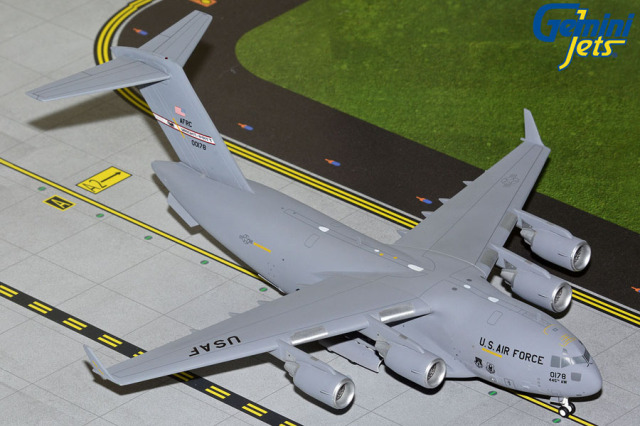 Gemini Jets 1/200 (ダイキャスト製) C-17A U.S. アメリカ空軍 ライト・パターソン空軍基地 00-0178