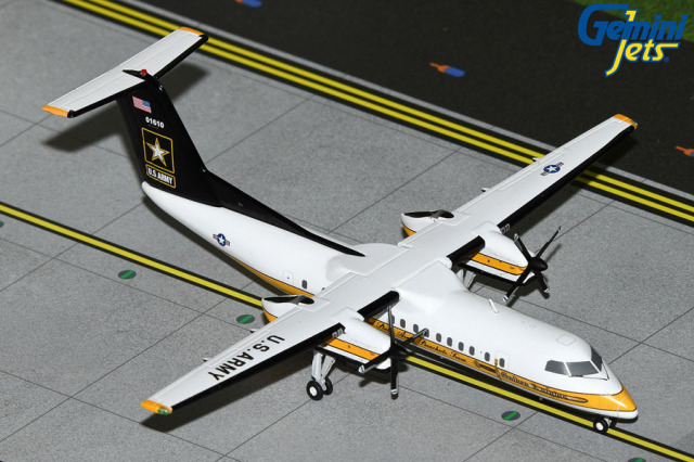 Gemini Jets 1/200 (ダイキャスト製) C-147A (Dash 8-300) アメリカ陸軍 17 01610 アメリカ陸軍パラシュートチーム