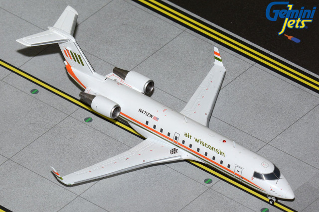 Gemini Jets 1/200 (ダイキャスト製) CRJ200LR エア・ウィスコンシン "retro livery" N471ZW
