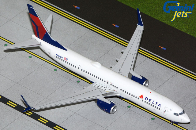 Gemini Jets 1/200 (ダイキャスト製) 737-900ER デルタ航空 N856DN