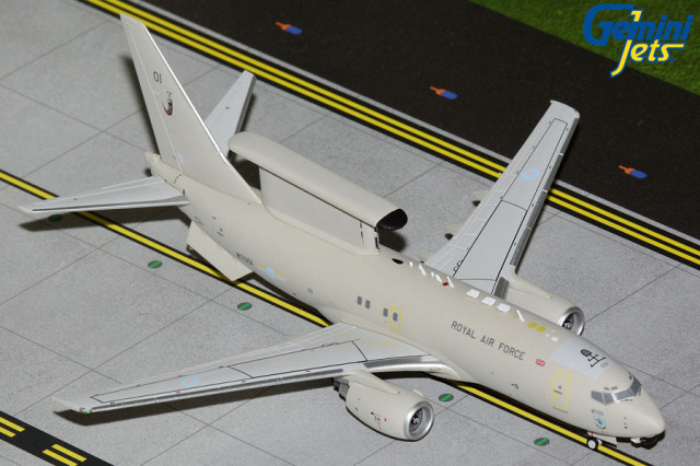 Gemini Jets 1/200 (ダイキャスト製) E-7 イギリス空軍 WT001 [MS]