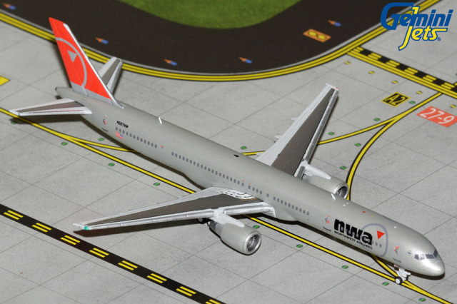 Gemini Jets 1/400 (ダイキャスト製) 757-300 ノースウエスト航空 "nwa" N587NW