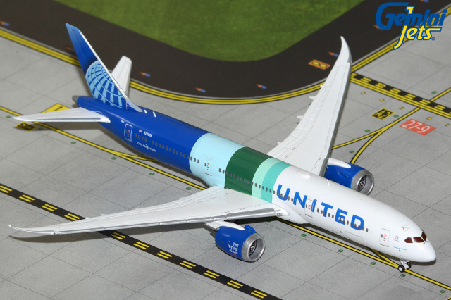 Gemini Jets 1/400 (ダイキャスト製) 787-9 ユナイテッド航空 "The Future is SAF" N24988
