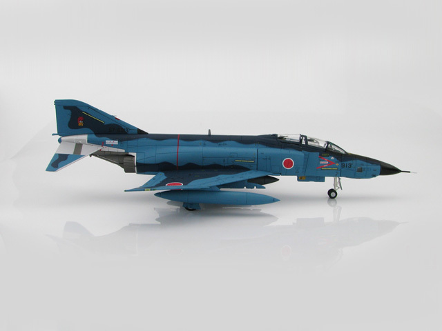 HOBBY MASTER 1/72 航空自衛隊 RF-4E ファントム `第501飛行隊 57-6913