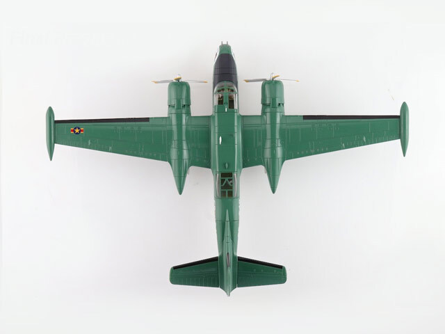 HOBBY MASTER 1/72 (ダイキャスト製) B-26K カウンター