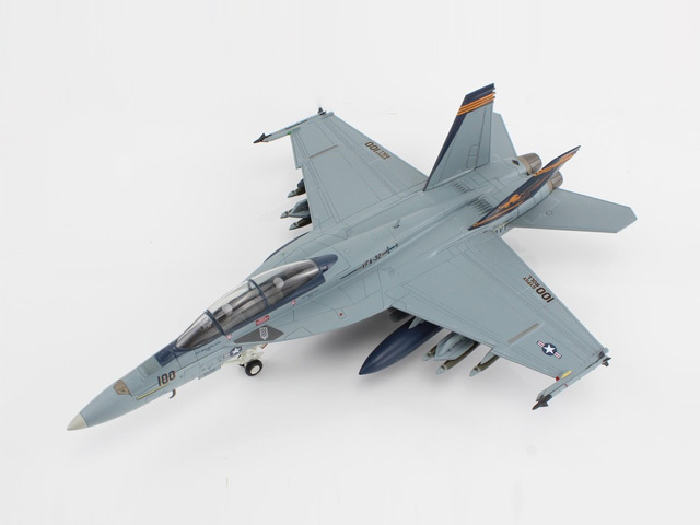 HOBBY MASTER 1/72 (ダイキャスト製) F/A-18F スーパーホーネット "VFA-32 ファイティング・ソードマン 2023"
