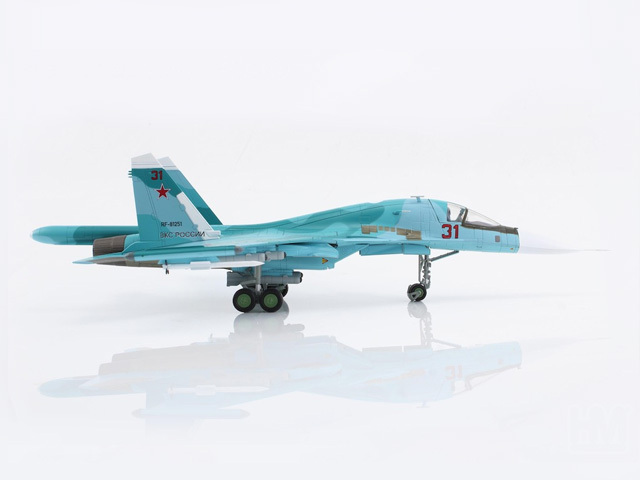 ロシア空軍 戦闘爆撃機 スホーイ Su-34  フルバック エンジンノズル タグ ロシア空軍 戦闘爆撃機 スホーイ Su-34 フルバック エンジン