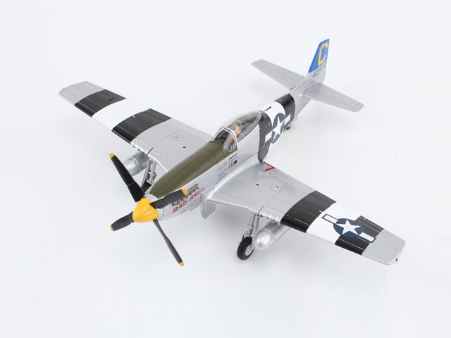 HOBBY MASTER 1/48 (ダイキャスト製) P-51D マスタング “バッド・エンジェル”