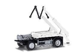 herpa Cars&Trucks 1/87 トラックシャーシ 2軸 MB AK12用 （2個）