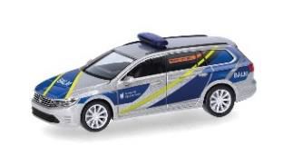 herpa Cars&Trucks 1/87 (プラスチック製)　フォルクスワーゲン パサート ヴァリアント "BALM"