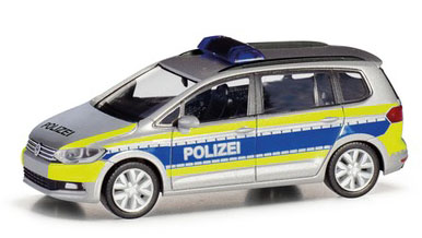 herpa Cars&Trucks 1/87 フォルクスワーゲントゥーラン ハンブルク警察