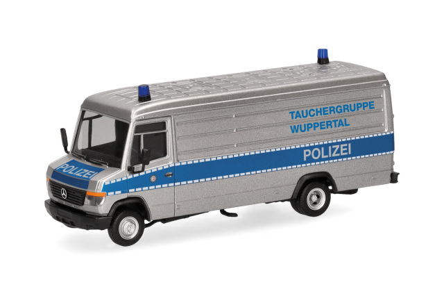 herpa Cars&Trucks 1/87  (プラスチック製) メルセデスベンツ バリオ  パネルバン ヴッパータール警察 潜水部隊
