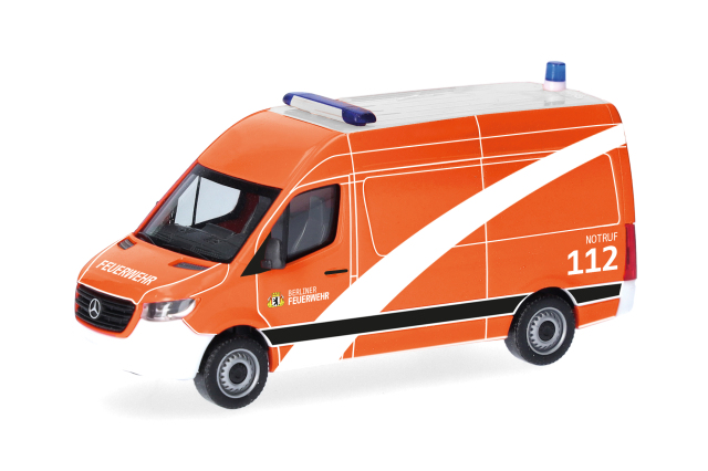 [予約]herpa Cars&Trucks 1/87 (プラスチック製) メルセデスベンツ スプリンター ’18 ハイルーフ救急車 "ベルリン消防隊"