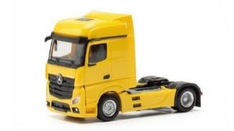 herpa Cars&Trucks 1/87 メルセデスベンツ アクトロス  ビッグスペース '18 リジッドトラクター  2軸 ラプシードイエロー