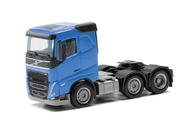 herpa Cars&Trucks 1/87 (プラスチック製)  ボルボ FH リジッドトラクター 3軸スカイブルー