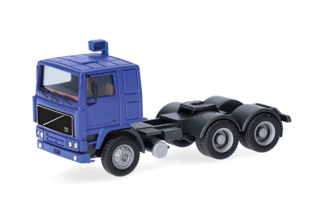 [予約]herpa Cars&Trucks 1/87 (プラスチック製) ボルボ F10 フラットルーフ リジッドトラクター 3軸 ウルトラマリンブルー