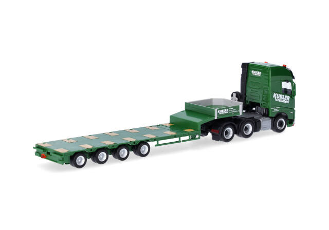 VOLVO FH トラクター&バンセミトレーラー(1/87スケール) VOLVO FH トラクター&バンセミトレーラー(1/87スケール) herpa