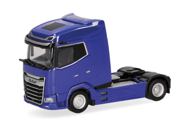 herpa Cars&Trucks 1/87 (プラスチック製) DAF XG フェイスリフト  リジッドトラクター 2軸  ブルー