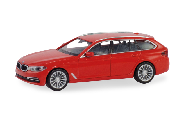 [予約]herpa Cars&Trucks 1/87 (プラスチック製) BMW 5シリーズ ツーリング  レッド
