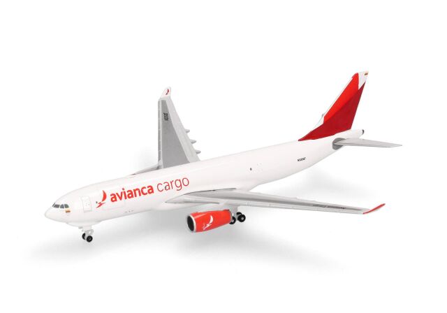herpa wings 1/500 (ダイキャスト製) A330-200F アビアンカ・カーゴ N335QT
