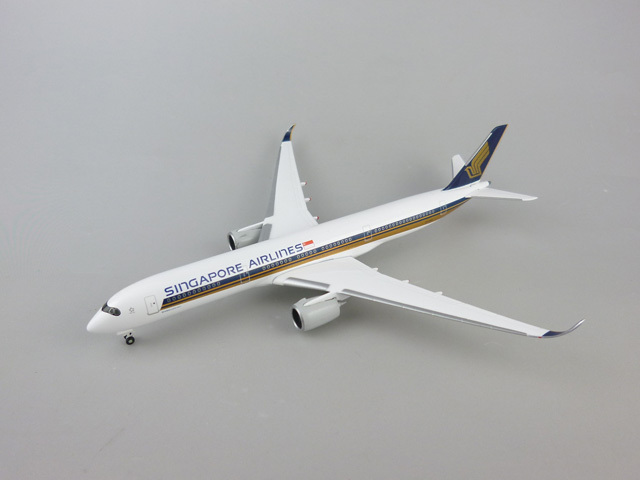 herpa wings 1/500 (ダイキャスト製) A350-900XWB シンガポール航空 9V-SMA